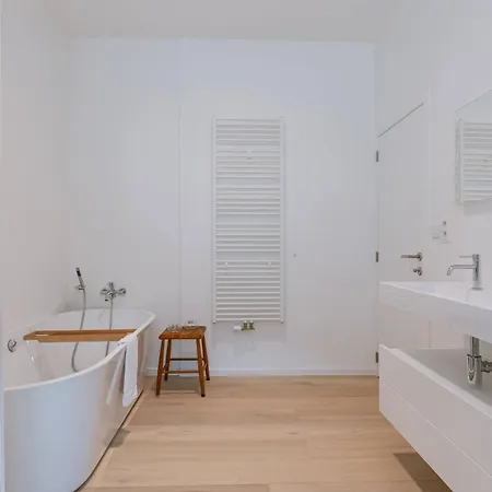 Huswell - Charming Townhouse In Perfect For 6 Guests Tatil Evi *