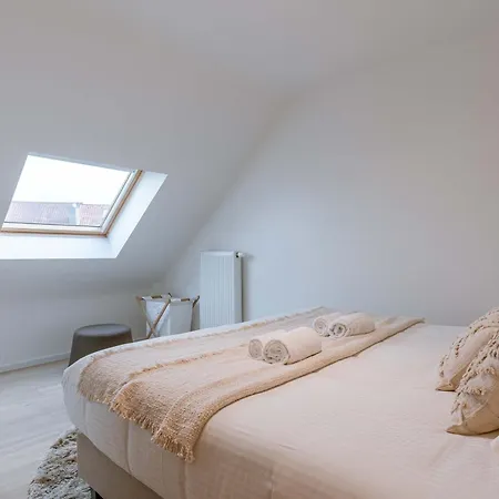 Tatil Evi Huswell - Charming Townhouse In Perfect For 6 Guests Gent