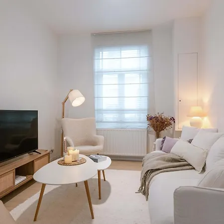Huswell - Charming Townhouse In Perfect For 6 Guests Casa vacanze